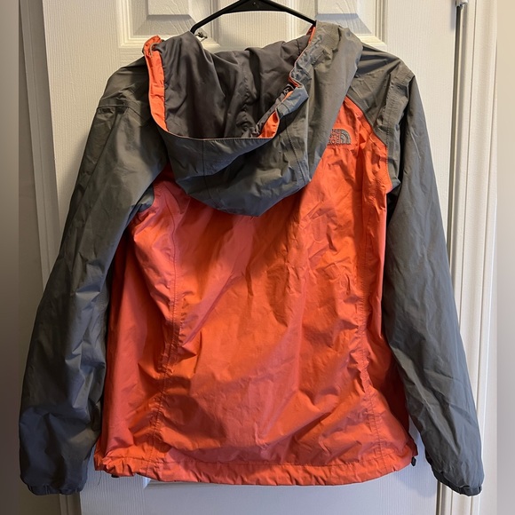 North Face rain coat - Picture 4 of 5